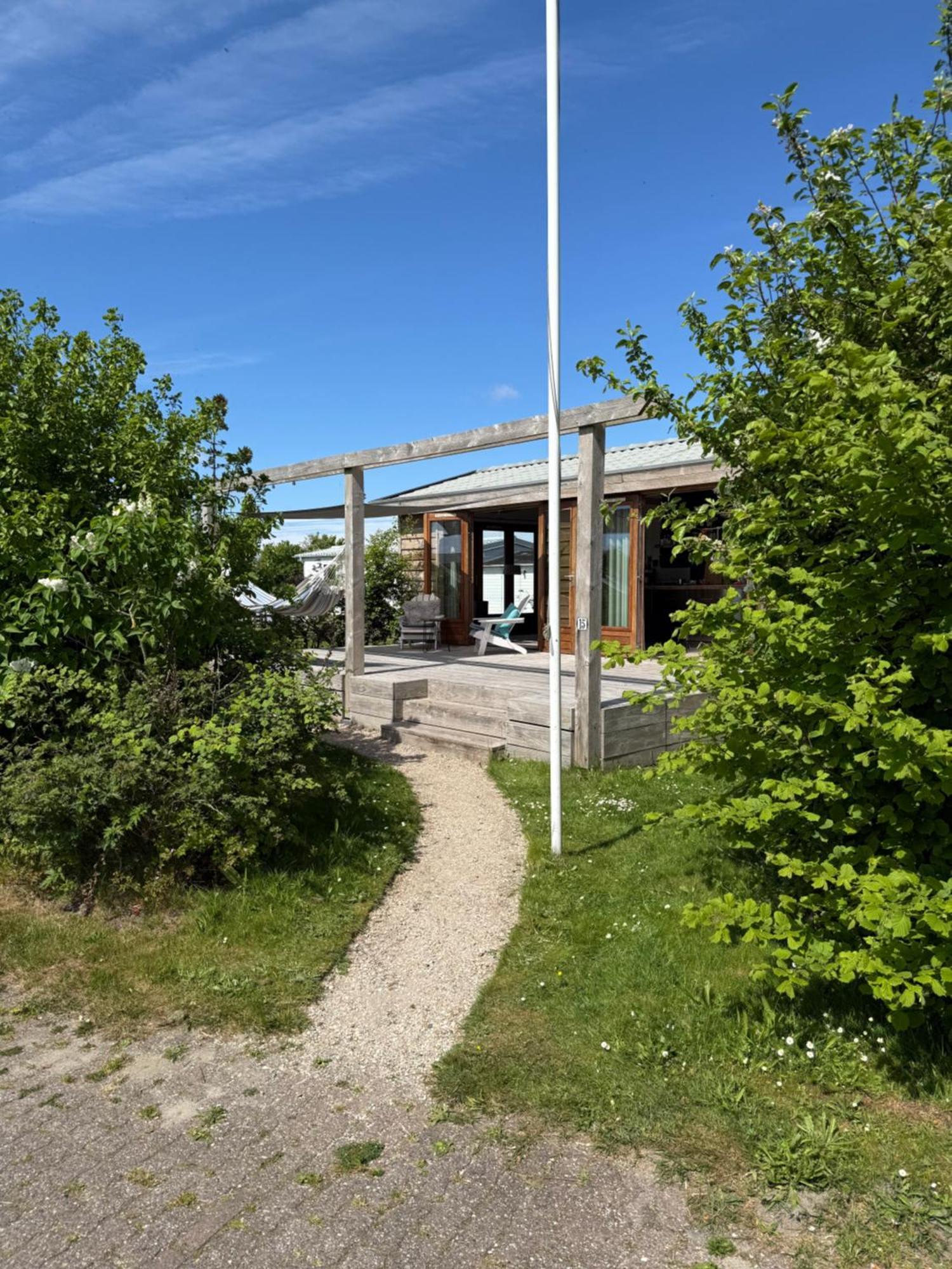 Strandvakantiehuisje! ウォルクム エクステリア 写真